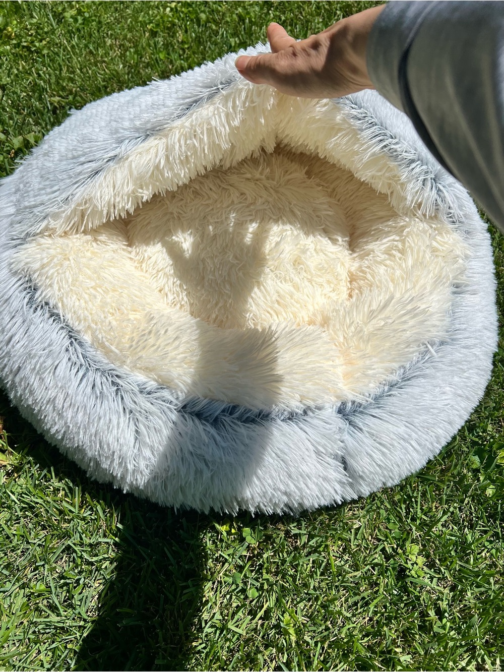 Neutral Cream Gray Cat Dog Pet Bed Cave Snuggly Fur Supersoft Cozy